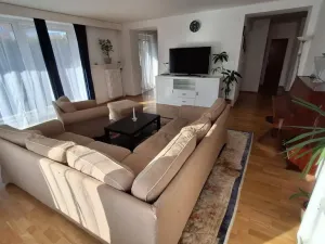 Pronájem bytu 2+1, Praha - Suchdol, Na mírách, 95 m2