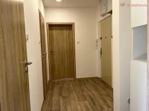 Pronájem bytu 2+1, Zlín - Malenovice, Chelčického, 54 m2