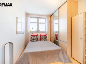 Pronájem bytu 2+kk, Praha - Libeň, Českomoravská, 59 m2