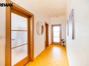 Pronájem bytu 2+kk, Praha - Libeň, Českomoravská, 59 m2