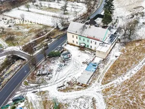 Prodej výrobních prostor, Malé Březno, 670 m2