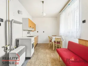 Prodej bytu 2+1, Pardubice - Zelené Předměstí, Svobody, 51 m2