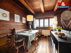 Prodej rodinného domu, Žampach, 365 m2