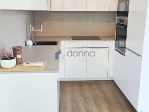 Pronájem bytu 2+kk, Praha, Lučištníků, 70 m2