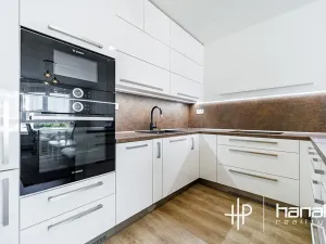 Pronájem bytu 2+kk, Olomouc, Janského, 72 m2