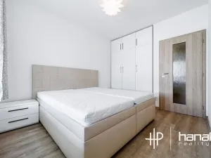 Pronájem bytu 2+kk, Olomouc, Janského, 72 m2