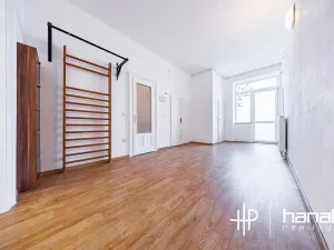 Prodej bytu 3+1, Olomouc, Komenského, 116 m2