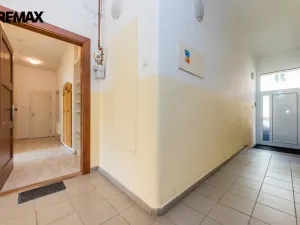 Pronájem bytu 3+kk, Praha - Záběhlice, U mlýna, 76 m2