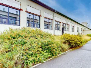 Prodej skladu, Luby, 1300 m2