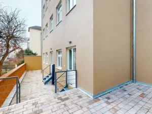 Pronájem bytu 2+kk, Praha - Břevnov, Na Petynce, 50 m2
