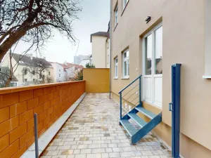 Pronájem bytu 2+kk, Praha - Břevnov, Na Petynce, 50 m2