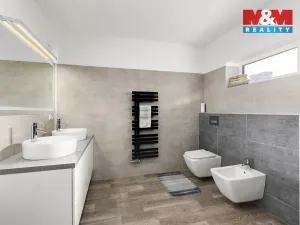 Prodej rodinného domu, Chrudim - Chrudim III, Obce Ležáků, 220 m2