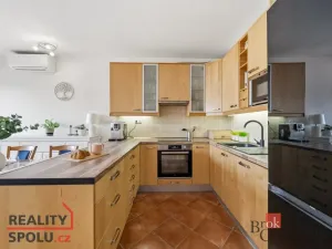 Prodej bytu 3+kk, Hradec Králové, Pouchovská, 84 m2