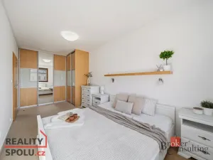 Prodej bytu 3+kk, Hradec Králové, Pouchovská, 84 m2