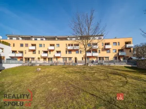 Prodej bytu 3+kk, Hradec Králové, Pouchovská, 84 m2