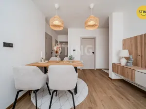 Pronájem bytu 4+kk, Třinec, Dukelská, 68 m2