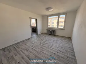 Pronájem bytu 2+1, Znojmo, Dukelských bojovníků, 60 m2