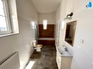 Pronájem bytu 4+1, Plzeň, náměstí T. G. Masaryka, 120 m2