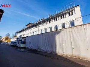 Prodej výrobních prostor, Karlovy Vary - Rybáře, Sokolovská, 2017 m2