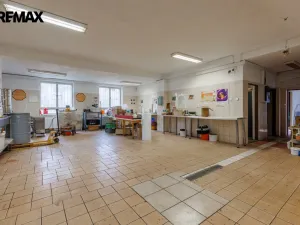 Prodej výrobních prostor, Karlovy Vary - Rybáře, Sokolovská, 2017 m2