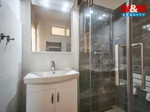 Prodej bytu 2+1, Rožnov pod Radhoštěm, 1. máje, 62 m2