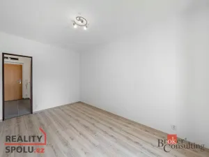 Pronájem bytu 2+kk, Hostivice, Čsl. armády, 42 m2