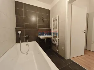 Pronájem bytu 2+kk, České Budějovice - České Budějovice 3, K. Šatala, 65 m2
