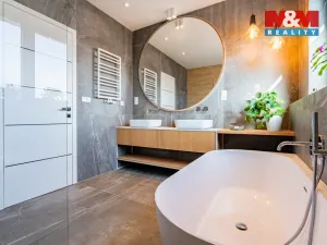 Prodej rodinného domu, Předboj, K Parku, 297 m2