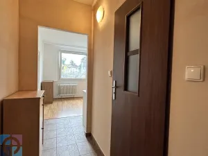 Pronájem bytu 2+kk, Jablonec nad Nisou, Lužická, 35 m2