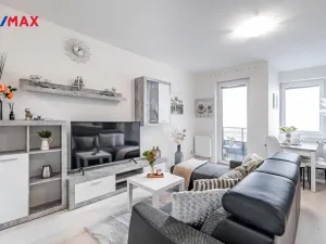 Prodej bytu 1+kk, Praha - Letňany, Miroslava Hajna, 50 m2