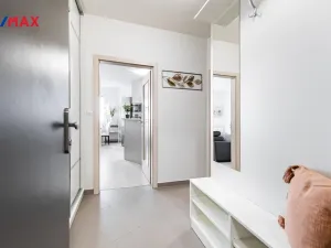 Prodej bytu 1+kk, Praha - Letňany, Miroslava Hajna, 50 m2