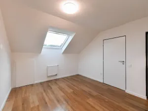 Pronájem ubytování, Praha - Hloubětín, Aloisovská, 340 m2