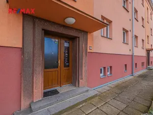 Prodej bytu 2+1, Slaný, Smetáčkova, 50 m2