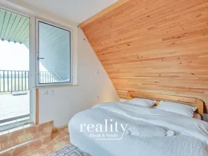 Prodej rodinného domu, Hodonice, 480 m2