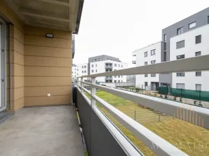 Pronájem bytu 2+kk, Praha - Vysočany, Svatošových, 58 m2