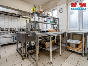 Pronájem restaurace, Praha, Rožnovská, 328 m2