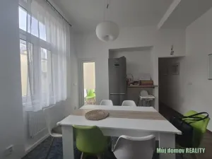 Pronájem bytu 4+kk, Praha - Karlín, Křižíkova, 74 m2