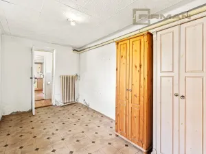 Prodej rodinného domu, Kostelec nad Labem, nám. Pod Martinem, 135 m2