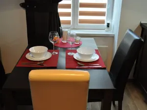 Pronájem bytu 1+kk, Praha - Bubeneč, U studánky, 37 m2