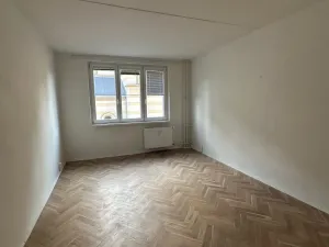 Pronájem bytu 4+1, Kraslice, Pohraniční stráže, 79 m2