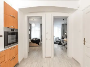 Pronájem bytu 2+kk, Praha - Nové Město, Plavecká, 50 m2