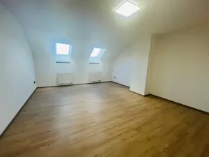 Pronájem bytu 3+kk, Praha - Smíchov, 110 m2