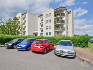 Pronájem bytu 1+kk, Chlumec, Stradovská, 32 m2