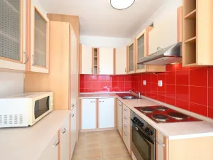 Pronájem bytu 2+kk, Praha - Bohnice, Zelenohorská, 42 m2