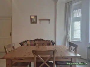 Pronájem bytu 2+1, Praha - Žižkov, Žerotínova, 70 m2