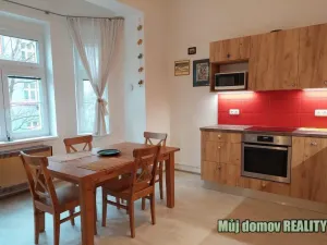 Pronájem bytu 2+1, Praha - Žižkov, Žerotínova, 70 m2