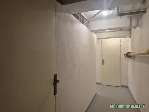 Pronájem bytu 2+1, Praha - Žižkov, Žerotínova, 70 m2