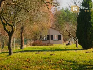 Prodej pozemku pro bydlení, Hradec Králové - Nový Hradec Králové, Lesní, 873 m2