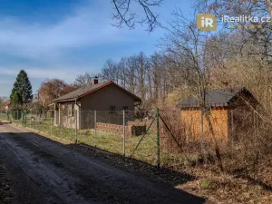 Prodej pozemku pro bydlení, Hradec Králové - Nový Hradec Králové, Lesní, 873 m2