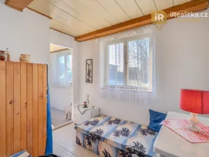 Prodej chaty, Hradec Králové - Nový Hradec Králové, Lesní, 40 m2